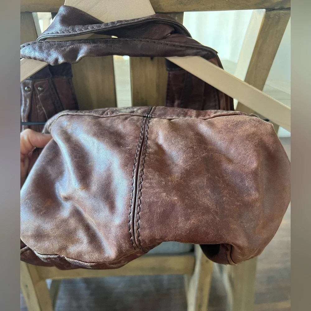 UGG bag - Picture 7 of 9